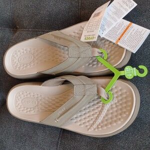 Men crocs New with tag
